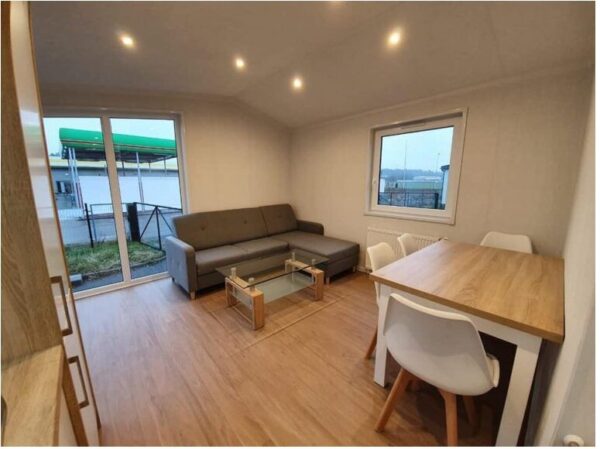 Conteneur habitable de 48 m² (12 x 4 m) – Image 3