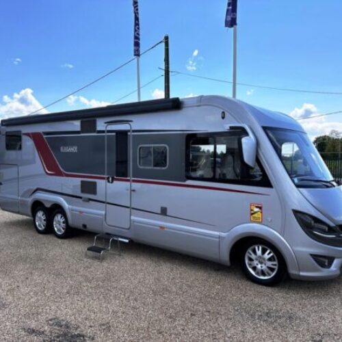 Camping-car intégral Bürstner 5,5 T – Mercedes 519 CDI 170 CV BVA 9 – 4 places – Lit jumeaux & garage XXL