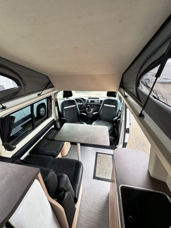 Stylevan Durban – Van aménagé 5,30 m – 4+1 couchages – VW 2.0 TDI DSG7 – 2020 – 86 850 km – Image 4