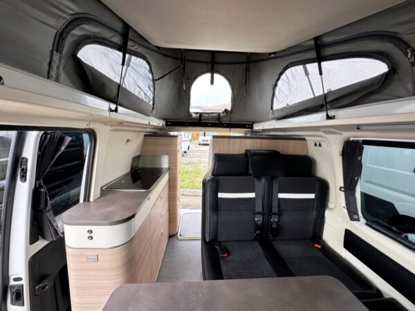 Stylevan Durban – Van aménagé 5,30 m – 4+1 couchages – VW 2.0 TDI DSG7 – 2020 – 86 850 km – Image 5