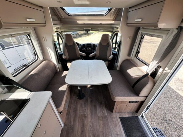 Profil du camping-car T457 – Image 11