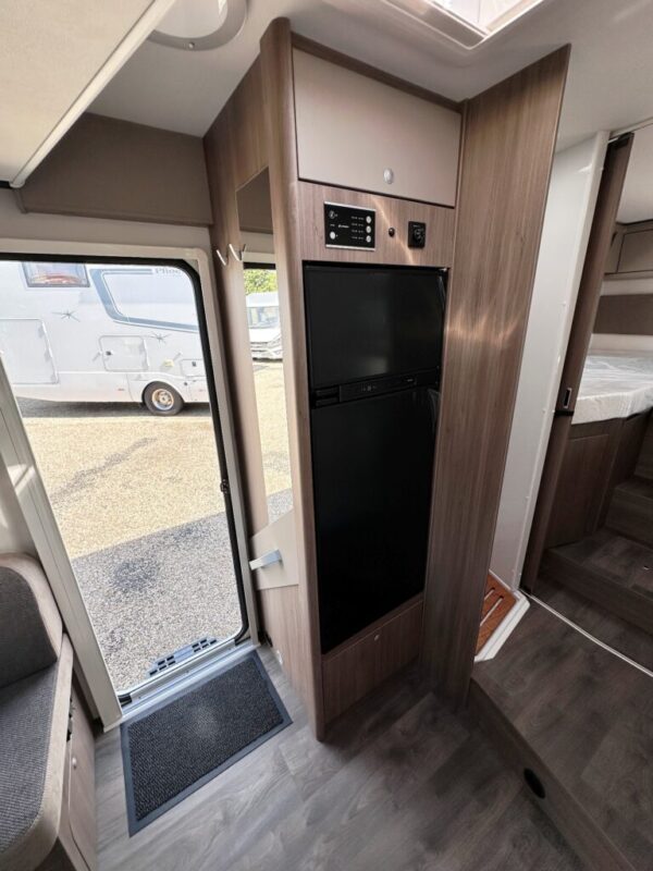 Profil du camping-car T457 – Image 8
