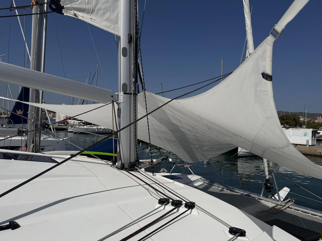 Fountaine Pajot Astrea 42 – Image 3