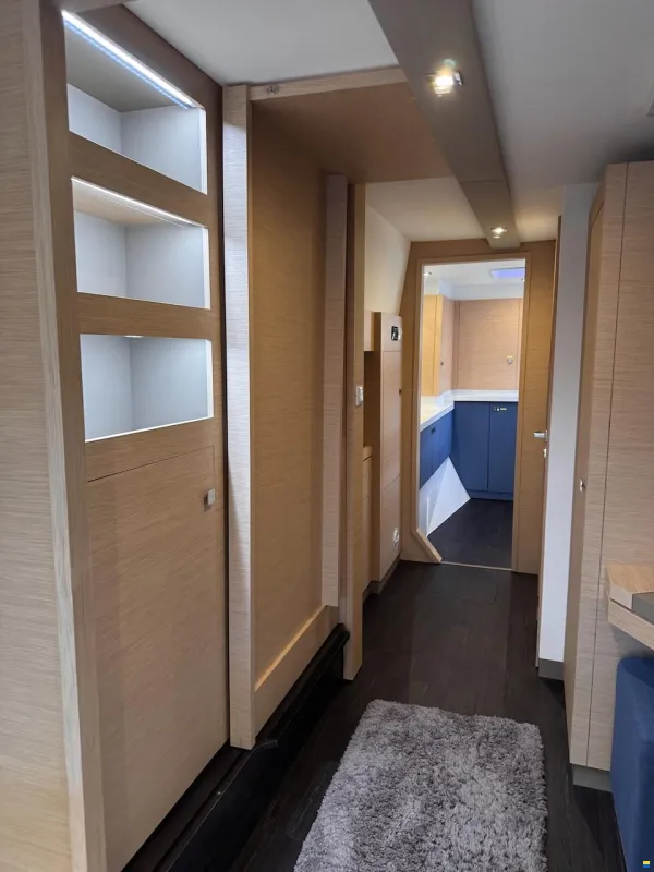 Fountaine Pajot Astrea 42 – Image 13