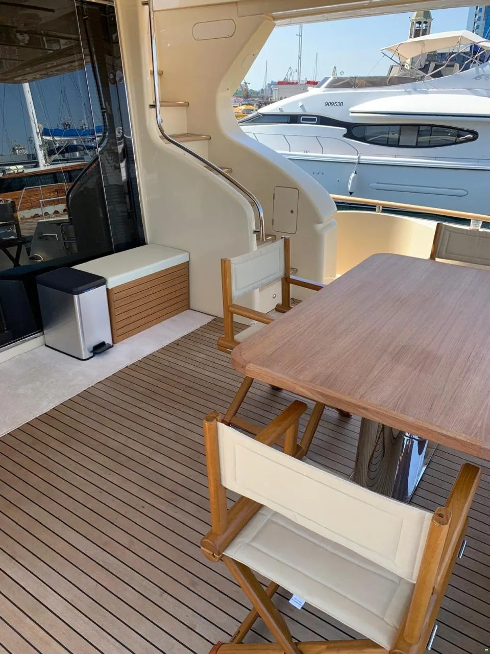Ferretti Altura 690 – Image 15