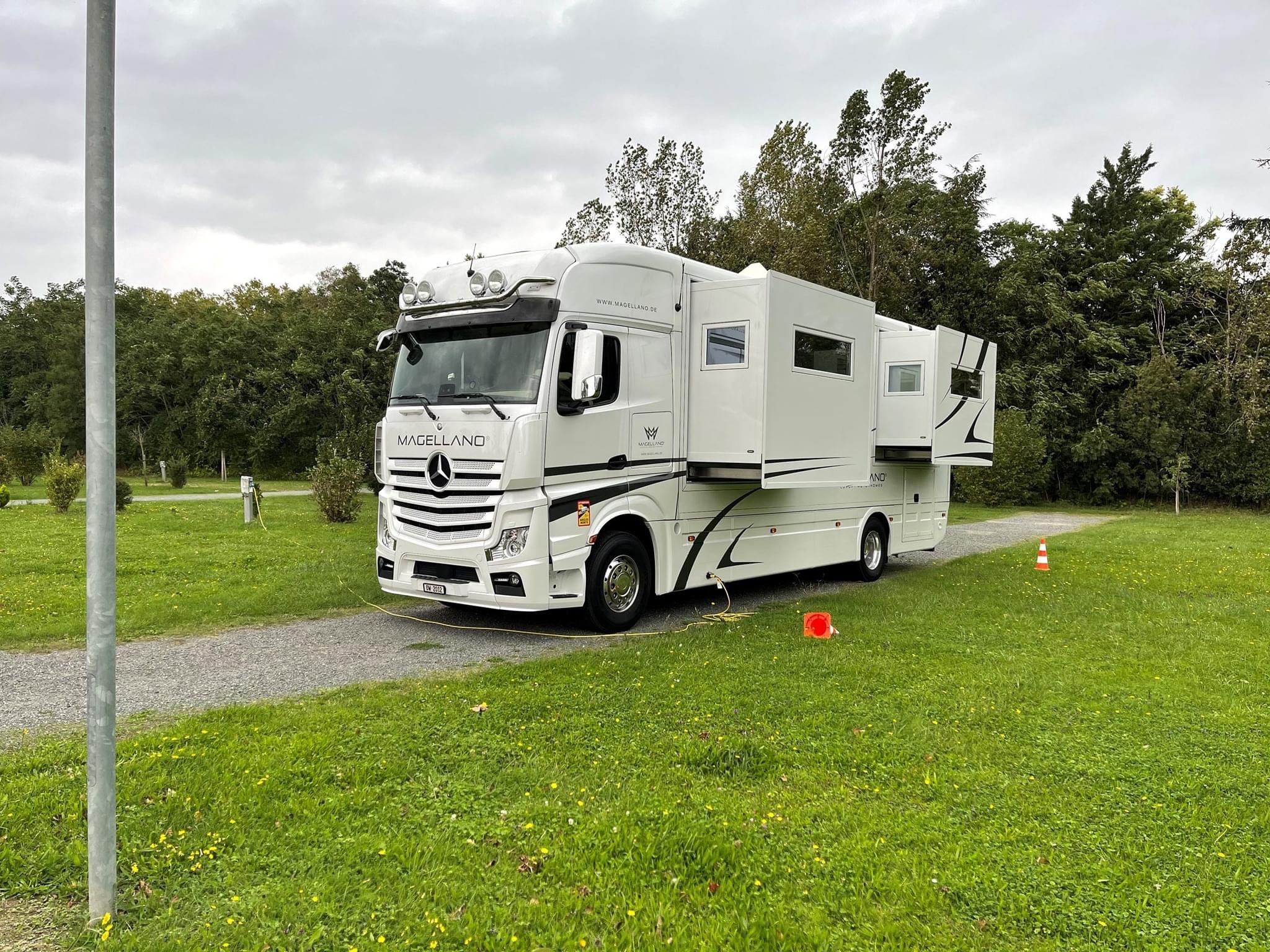 Camping-car MERCEDES-BENZ Actros 1842 – Image 9