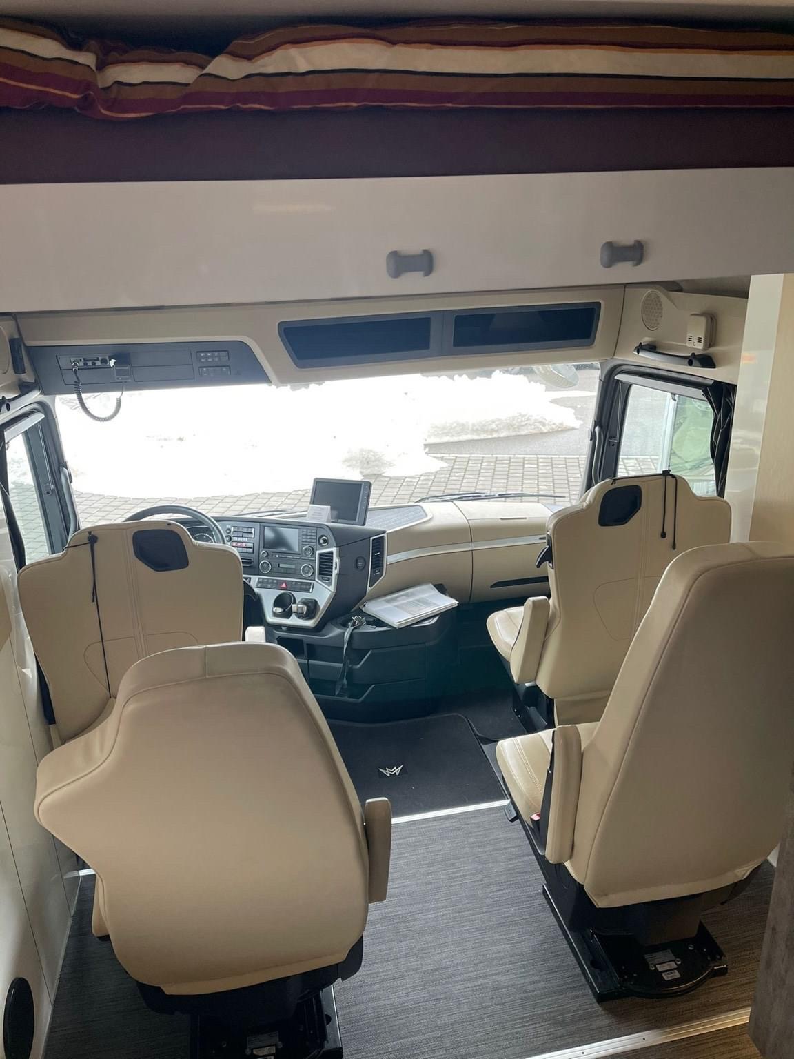 Camping-car MERCEDES-BENZ Actros 1842 – Image 20