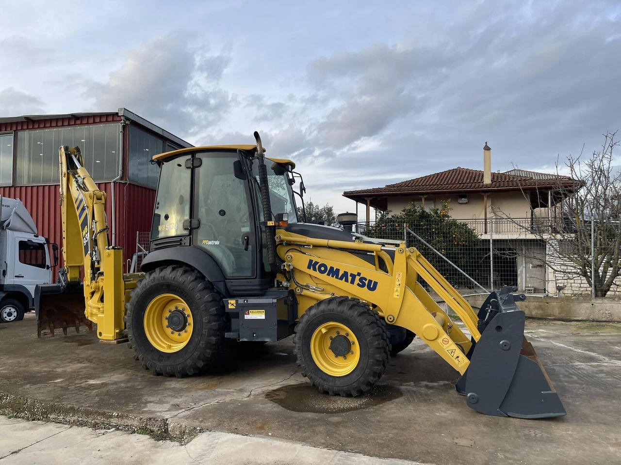 Komatsu WB93R – Tractopelle performante | 100 ch | Année 2021 – Image 20