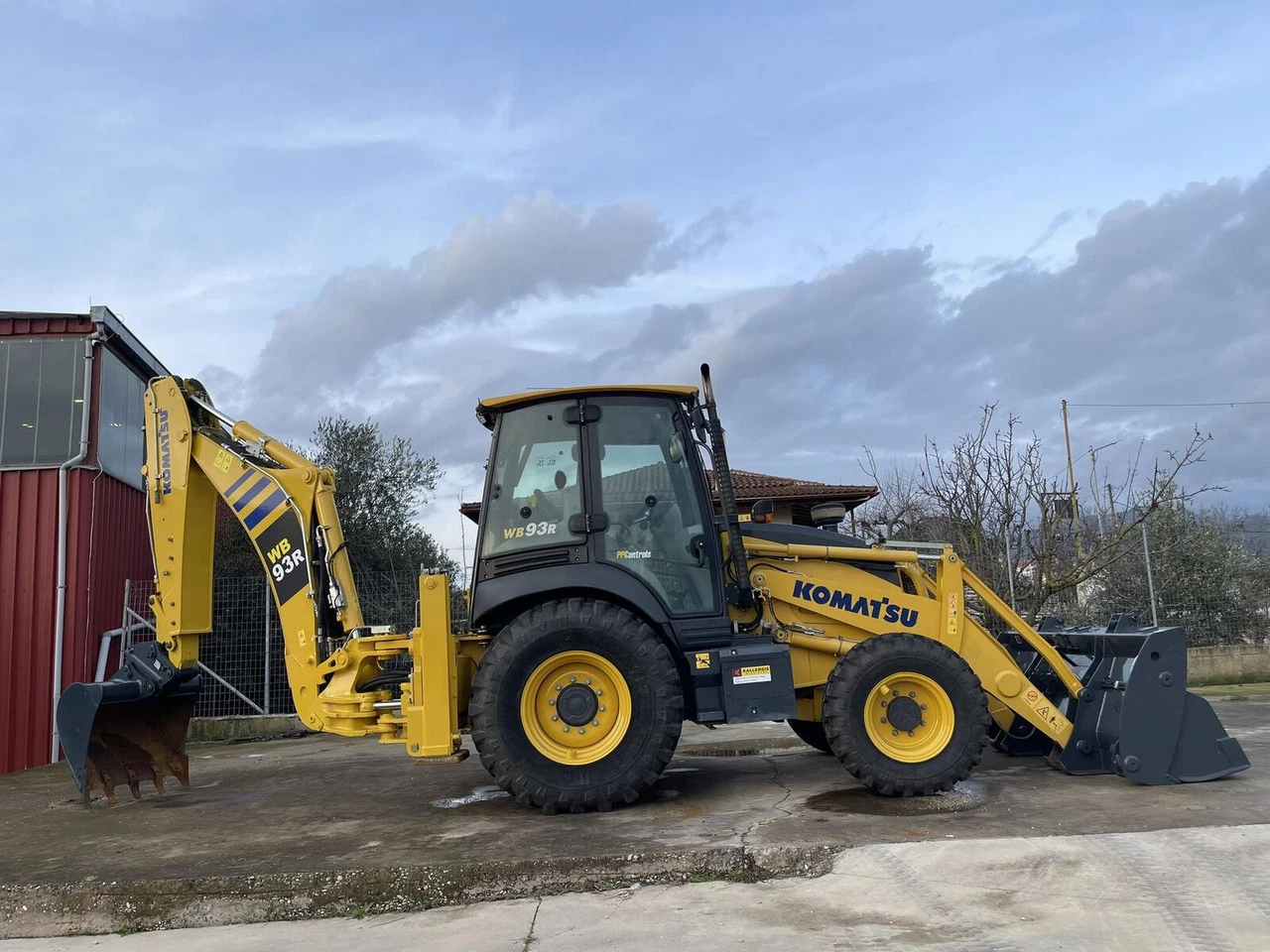 Komatsu WB93R – Tractopelle performante | 100 ch | Année 2021 – Image 23