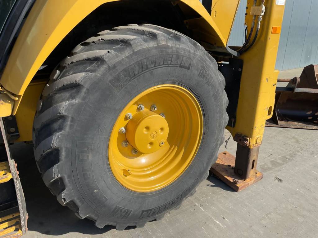 Caterpillar 432F2 (2017) – Performance, confort et polyvalence – Image 6